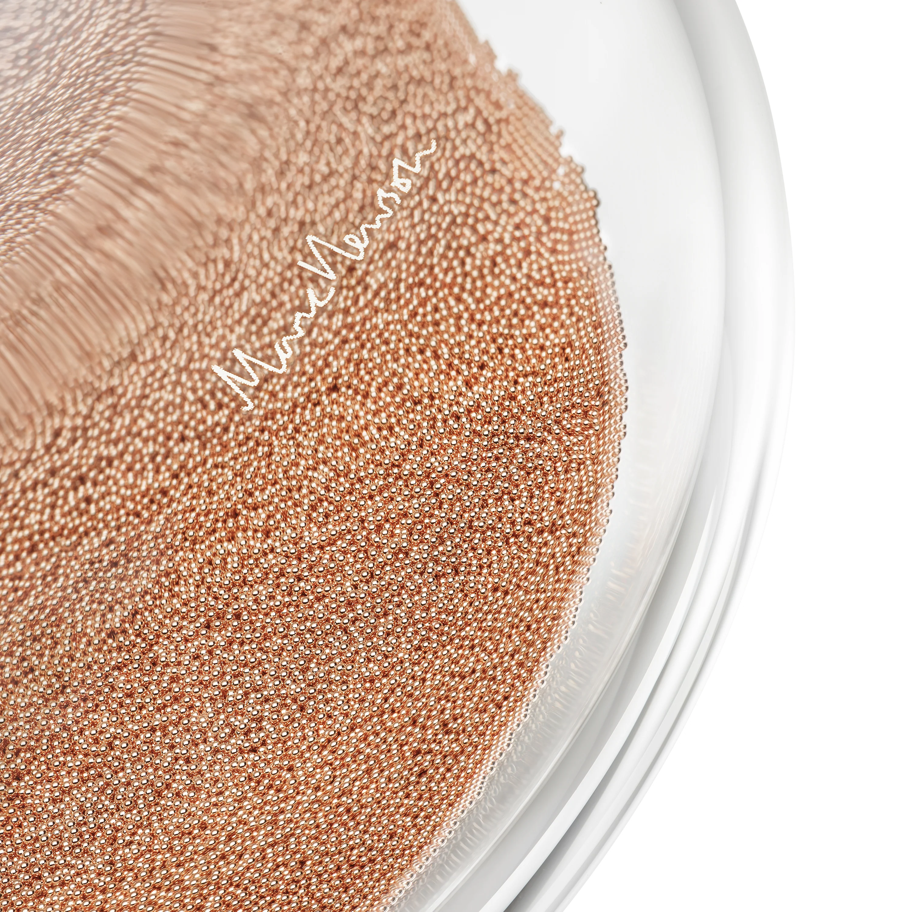 Marc Newson: Hourglass (20 Minutes) - Image 3